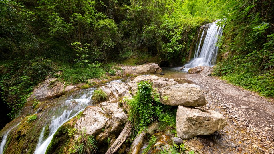 Private Hike to Amalfi Valley of the Mills - Amalfi Coast - Getting to the Starting Location