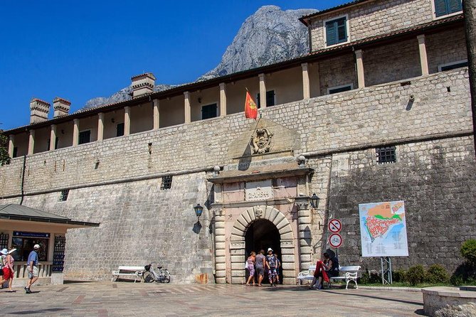 Private Kotor Old Town Walking Tour - Overview
