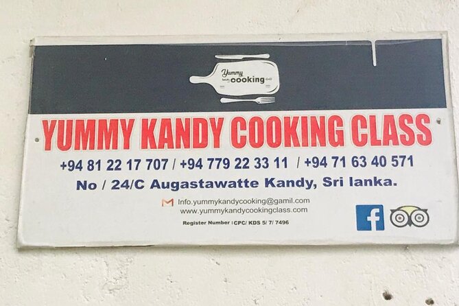 Private Traditional Sri Lankan Cooking Class in Kandy With Hotel Transfers - Dietary Accommodations Offered