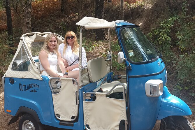 Private Tuk Tuk Tour Around Sintra - Meeting and Pickup