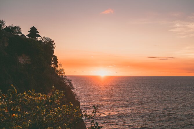 Private Uluwatu Sunset, Kecak Dance, Dinner at Jimbaran Beach - Kecak Dance: Balis Captivating Ritual