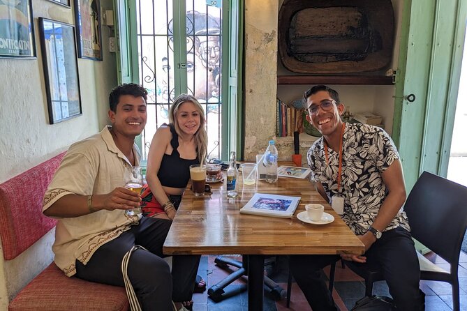 Private Walking Tour: Walled City and Getsemaní - Discovering Getsemaní
