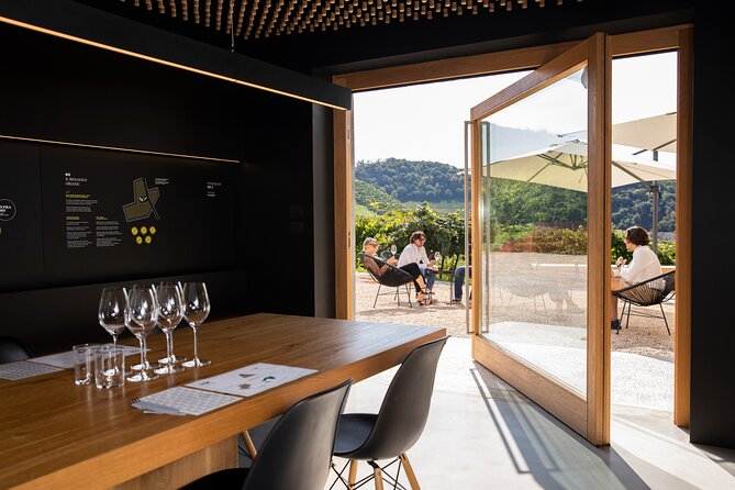 Prosecco Tasting With Appetizers - Valdobbiadene Winery Tour