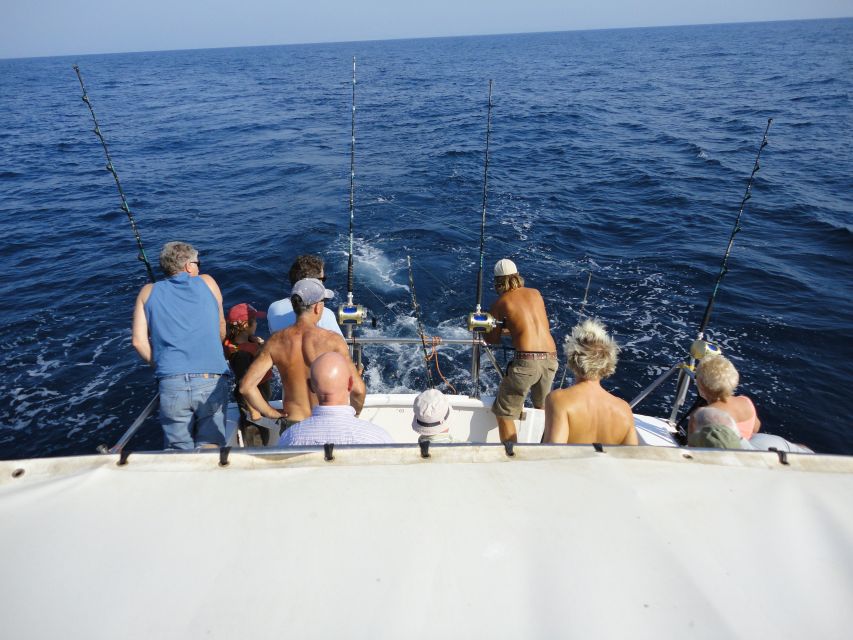 Quarteira: Algarve Reef Fishing Boat Trip With Gear - Inclusions and Amenities