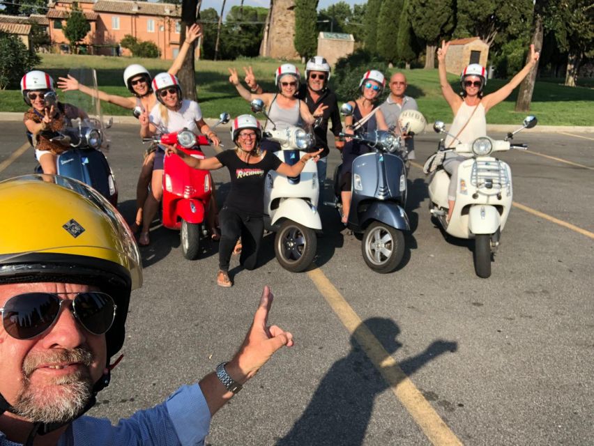 Rome: Colosseum and Pyramid of Cestius Vespa Tour in English - Highlights