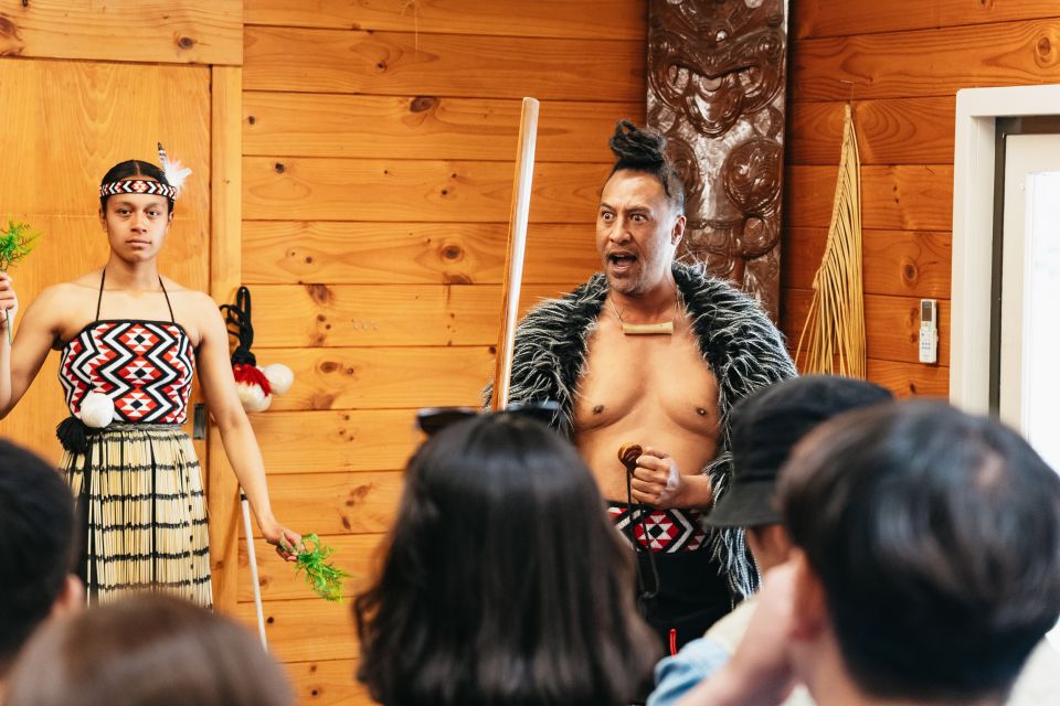 Rotorua: Māori Cultural Performance With Dancing - Experience Highlights