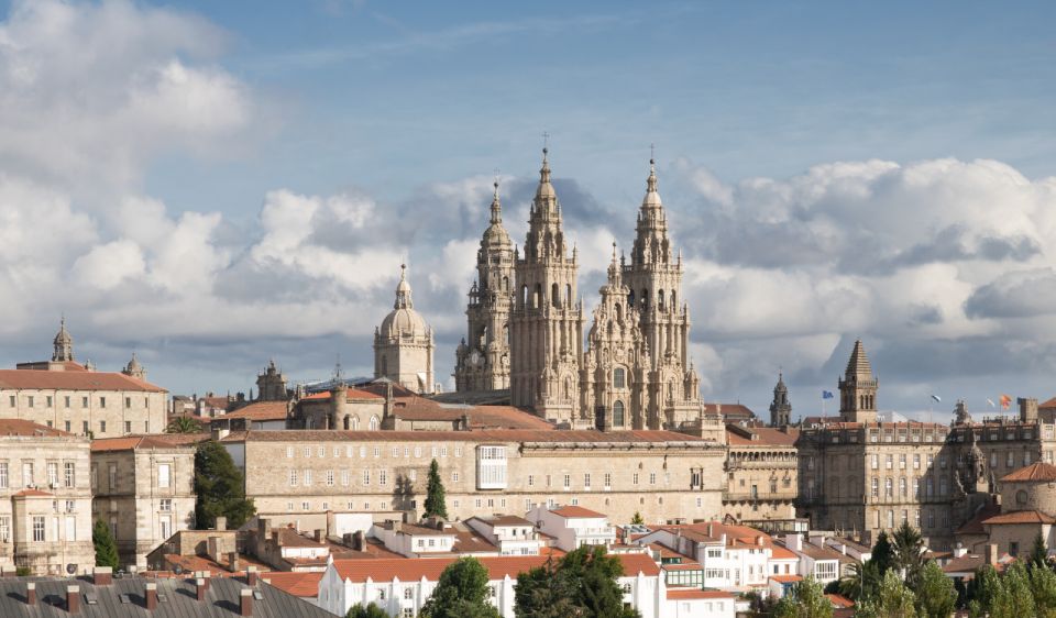 Santiago De Compostela Private 10- Hours Tour From Oporto - Pricing Details