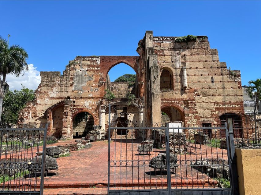 Santo Domingo: Historical City Tour - Exploring the Zona Colonial