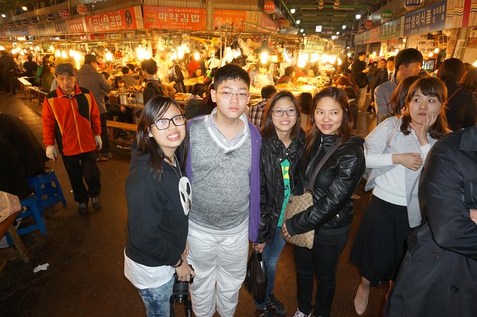 Seoul Night Private Tour(Korean BBQ, N-Tower, Seoul Fortress, Local Market) - Korean BBQ Dinner