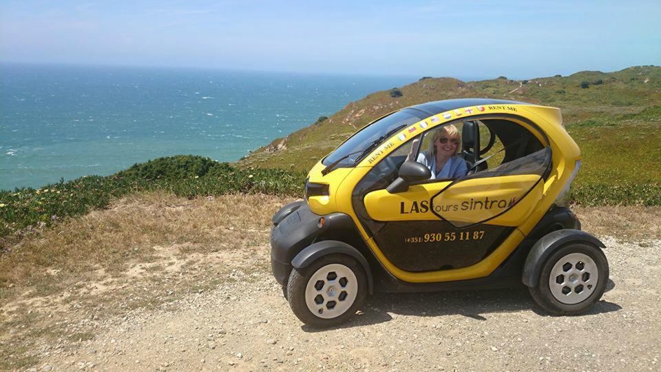 Sintra: 4 MAJOR Monuments Tour E-Car With GPS Audio Guide - Discover the Moorish Castle Viewpoint