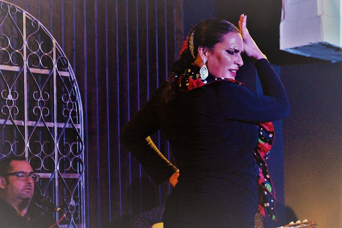 Skip the Line: Flamenco Show, Dinner and Workshop Madrid Ticket - Flamenco Dance and Castanet Workshop