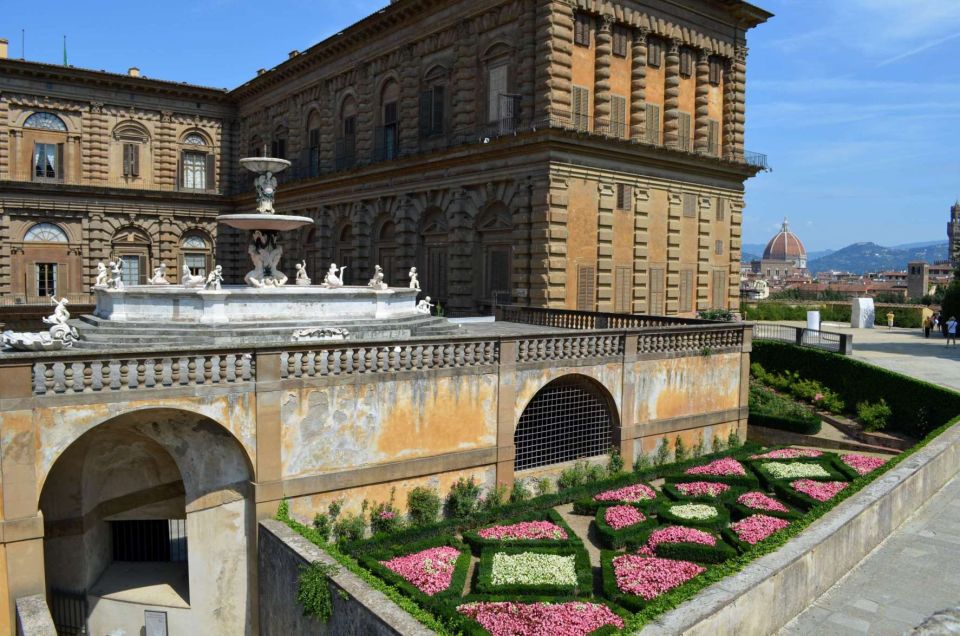 Skip-the-line Palazzo Pitti and Boboli Gardens Private Tour - Palazzo Pitti Collection