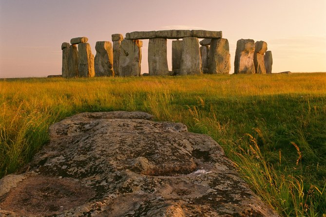 Small-Group Day Trip to Bath, Lacock and Stonehenge From London - Explore Bath