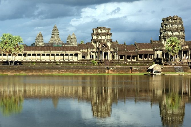 Small-Group Explore Angkor Wat Tour With Guide From Siem Reap - Inclusions in the Package