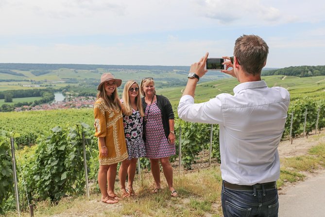 Small Group - Full Day Champagne Tour 3 Small Champagne Growers - Inclusions and Exclusions