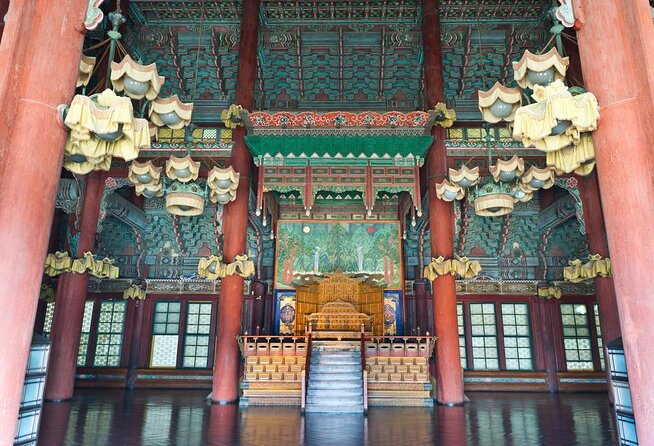 Small-Group Royal Palace and Seoul City Tour W/ Lunch - Jogyesa Temple and Blue House