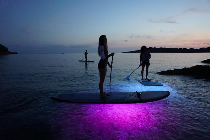 Stand-Up- Paddle Glow Night Tour in Pula - Meeting and Pickup