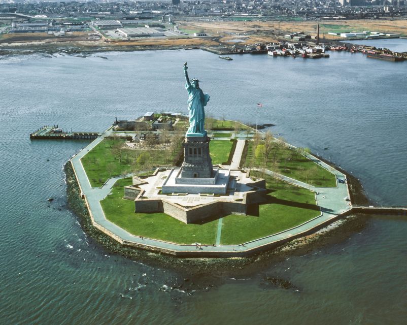 Statue of Liberty and Ellis Island Guided Tour - Itinerary and Highlights