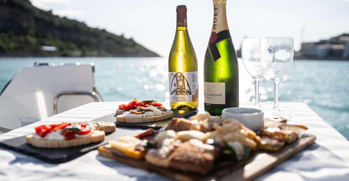 Sunset Aperitif in Cinque Terre and Portovenere - Reservation Information