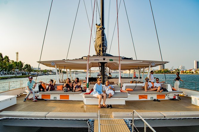 Sunset Cruise in Cartagena - Booking Your Experience