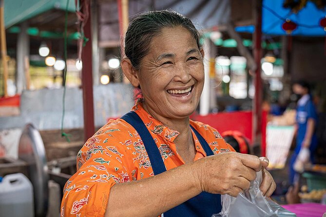 Sunset Local Eats Food Tour in Hua Hin - Exploring Hua Hins Street Food Hotspots