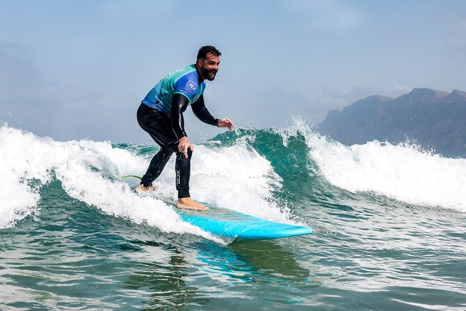 Surf Lesson for Beginners in Famara: Introduction in Surfing - Lesson Logistics and Details