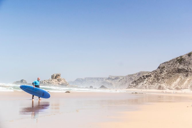 Surf Lessons in Algarve - Equipment and Inclusions