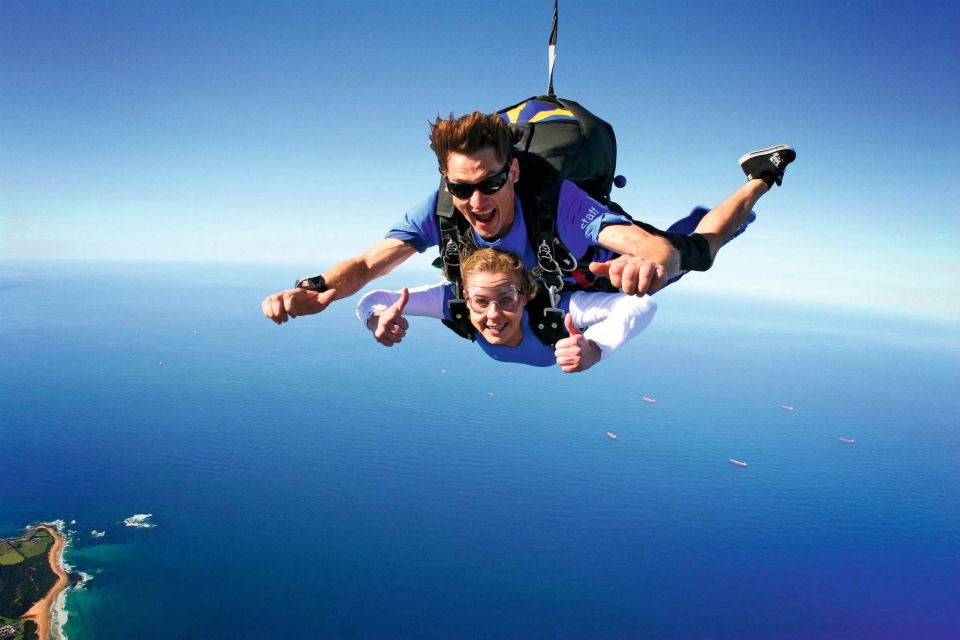 Sydney, Wollongong: 15,000-Foot Tandem Beach Skydive - Participant Requirements