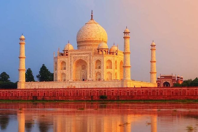 Taj Mahal Sunrise & Agra Fort Tour By Car - From Delhi - Meeting and Pickup