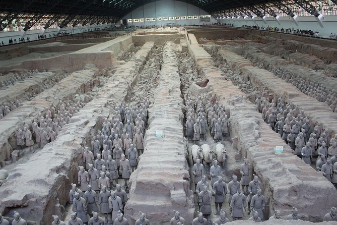 Terra-Cotta Warriors & Horses Essential Full Day Tour From Xian - Discovering the Terracotta Warriors