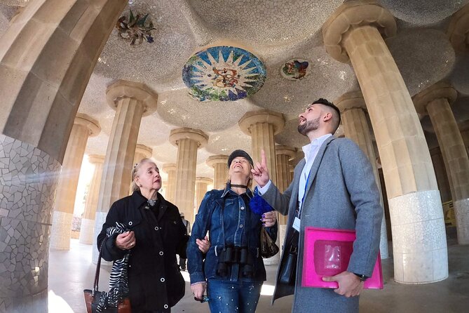 The Glorious Gaudi (Small Group): Sagrada Familia & Park Guell - Pickup and Meeting Details