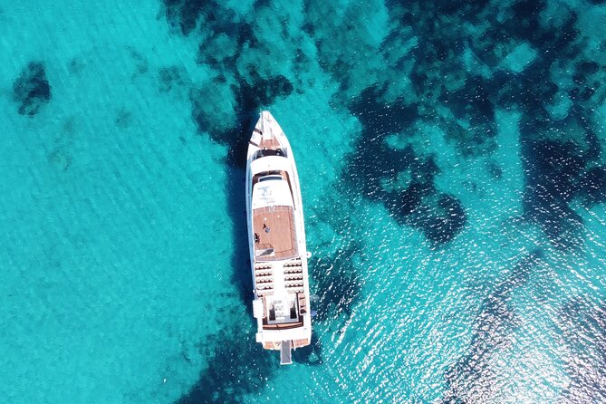 The La Maddalena Archipelago Comfort Boat Tour - Highlights of the Itinerary