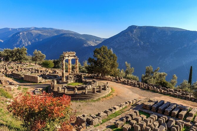 Thermopylae and Delphi Private Full-Day Tour From Athens - Thermopylae Battlefield and Museum