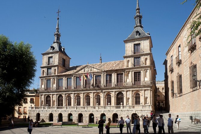 Toledo Private Walking Tour With Professional Local Guide - Pickup and Meeting Points