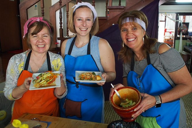 Tomyumthai Cooking Class in Chiang Mai - Meeting and Pickup Options