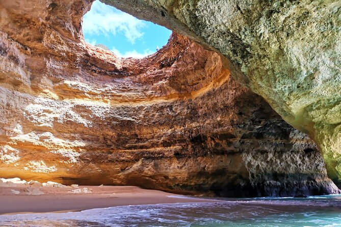 Tour to Benagil Caves and Coastline in Albufeira - Marvel at Rock Formations