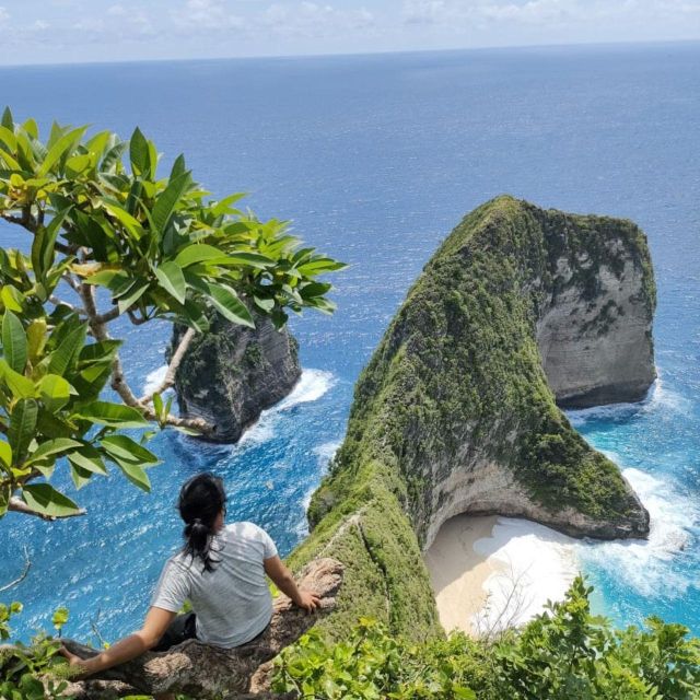 Tranquil Escapes: Nusa Penida Island Adventure - Breathtaking Natural Wonders