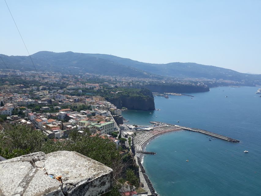 Transfer From Naples to Sorrento or Back - Included in the Service