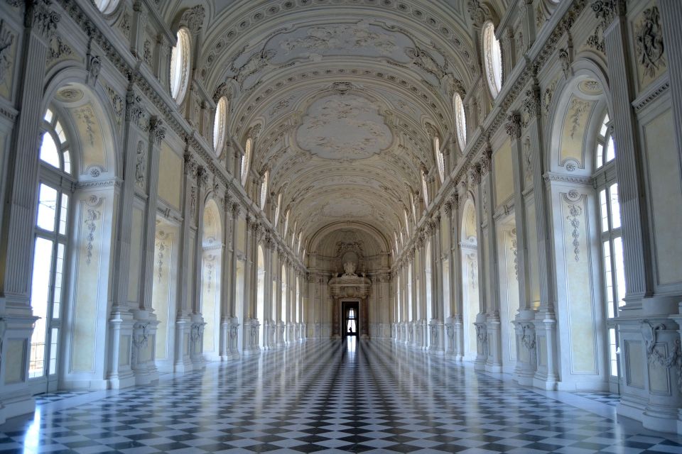 Turin: Palace of Venaria Guided Tour - Baroque Architecture and History