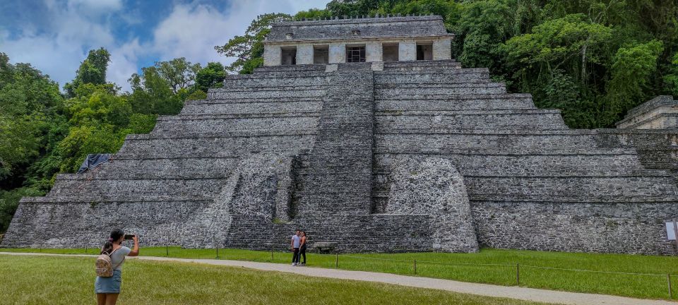 Tuxtla Gutierrez: Agua Azul, Misol Ha & Palenque Experience - Marveling at Misol Ha Waterfall