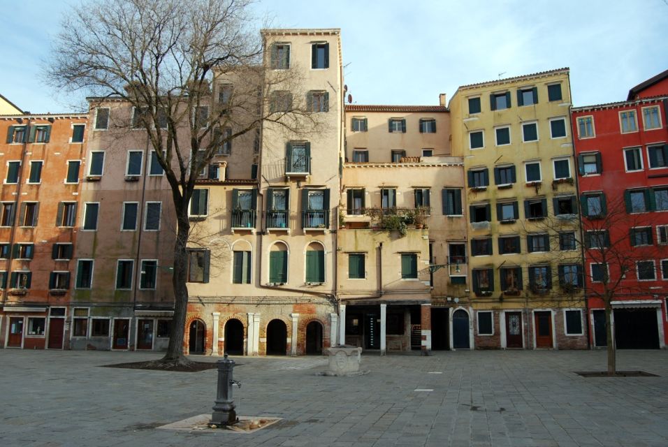 Venice: Cannaregio District Private Walking Tour - Discovering Cannaregio District