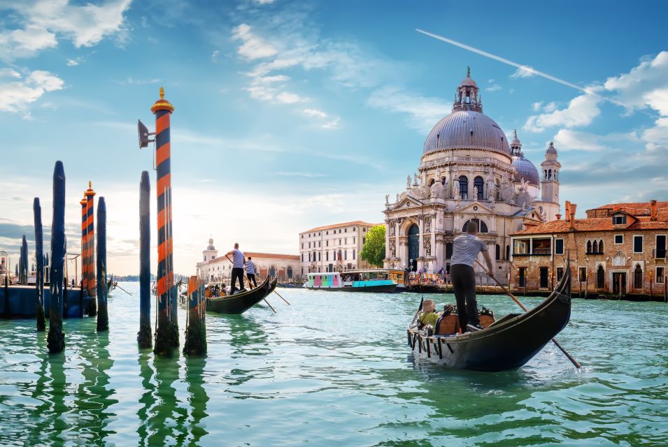 Venice: Grand Venice Tour by Boat and Gondola - Languages and Accessibility