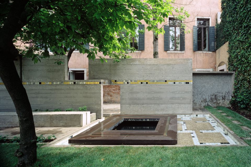 Venice: Guided Carlo Scarpa Architecture Tour - Tour Highlights