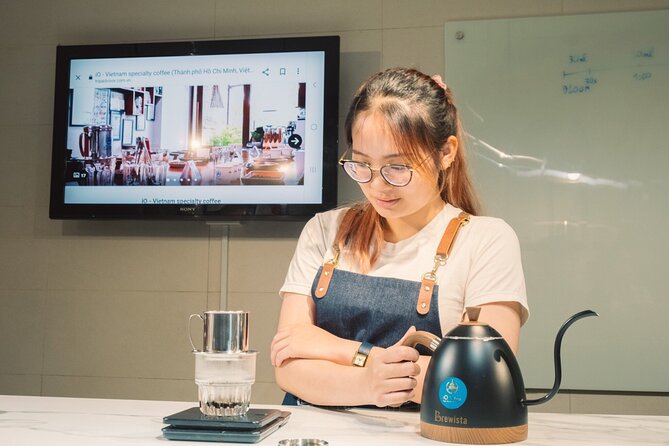 Vietnamese Specialty Coffee Making Class in Ho Chi Minh City - Meeting Point and Accessibility