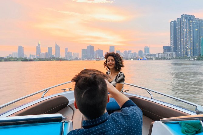VIP Sunset Cocktail Tour by Speed Boat - Meeting and Pickup Details