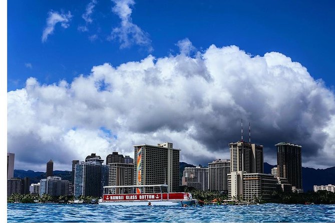 Waikiki Beach Glass Bottom Boat Cruise - Boat Features