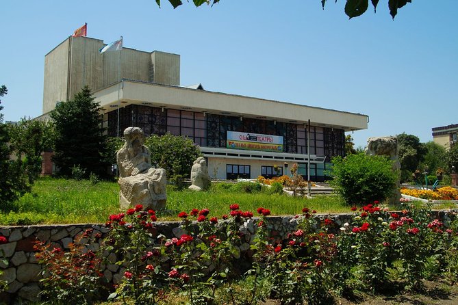 Walking Osh Tour - Uncovering Soviet-Era Monuments
