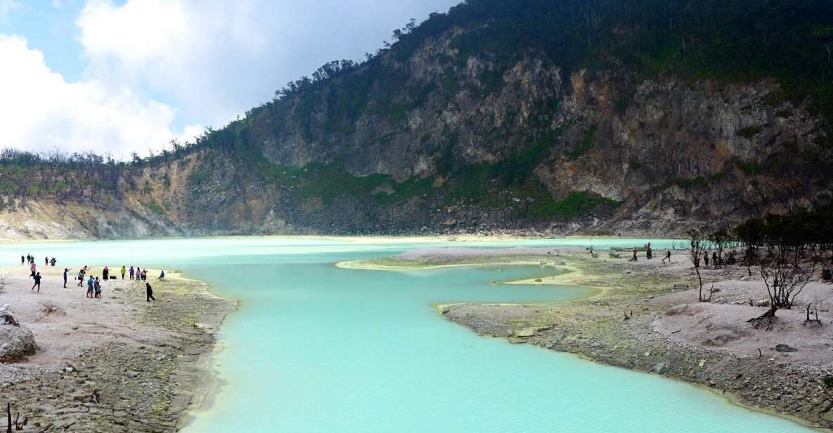 White Crater, Hot Spring and Suspension Bridge Guided Tour - Itinerary