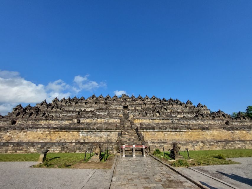 Yogyakarta: Borobudur Climb to the Top and Prambanan Tour - Inclusions