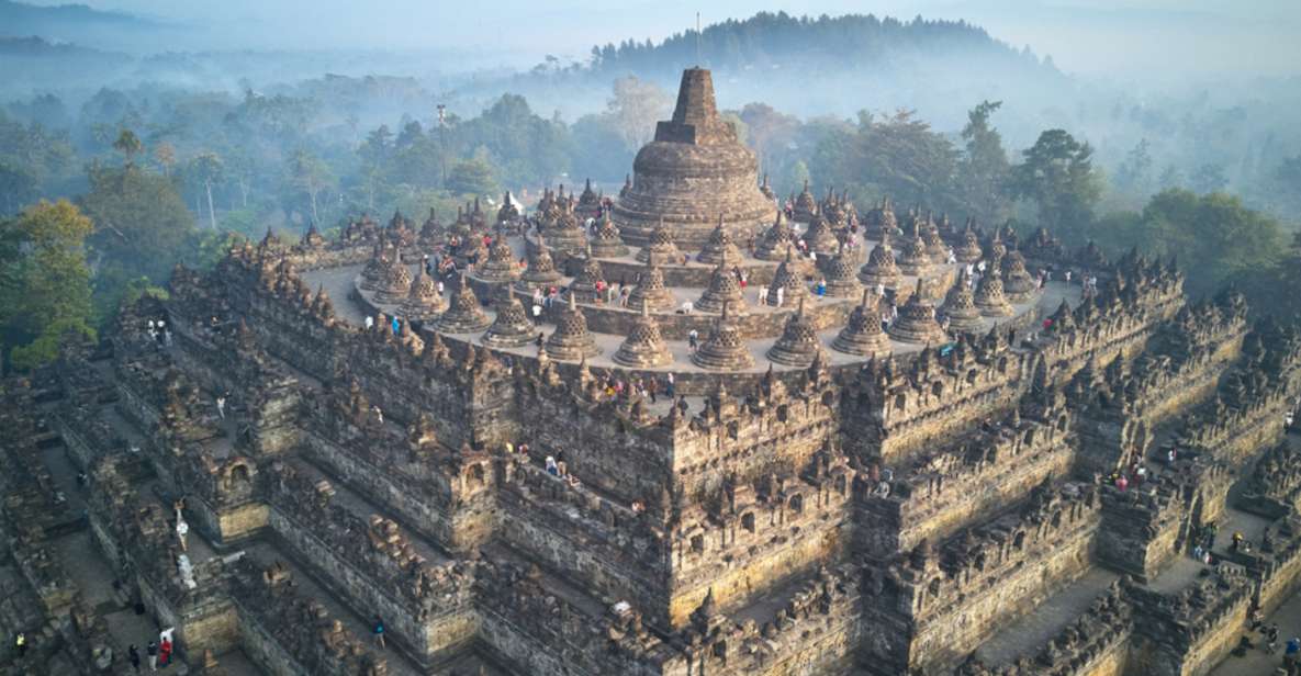 Yogyakarta: Borobudur & Prambanan Guided Tour W/ Entry Fees - Borobudur Temple Highlights